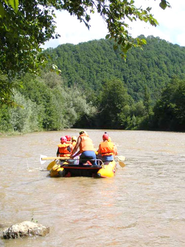 Foto rafting Cheile Lapusului - pod Buteasa - Remecioara (c) eMaramures.ro